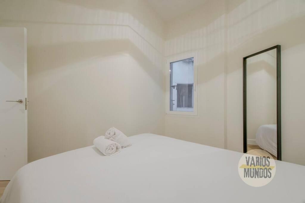 Cool Y Centrico Apt 6Px En Plena Plaza Del Carmen E2 マドリード エクステリア 写真