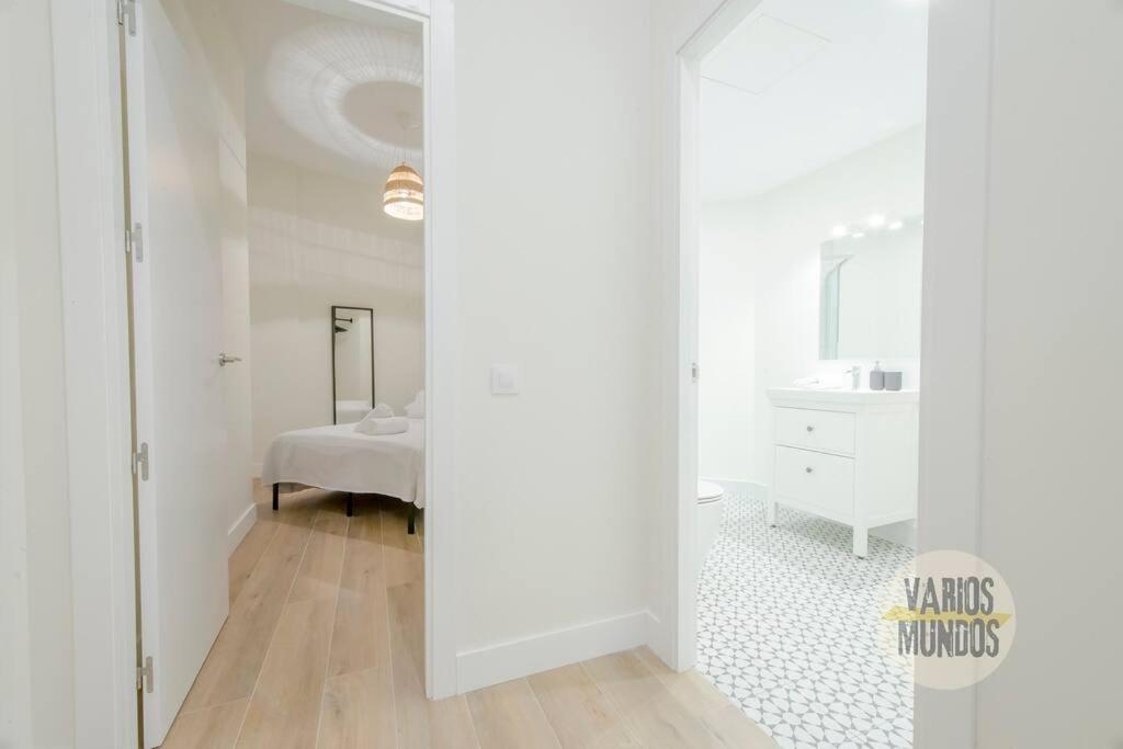 Cool Y Centrico Apt 6Px En Plena Plaza Del Carmen E2 マドリード エクステリア 写真