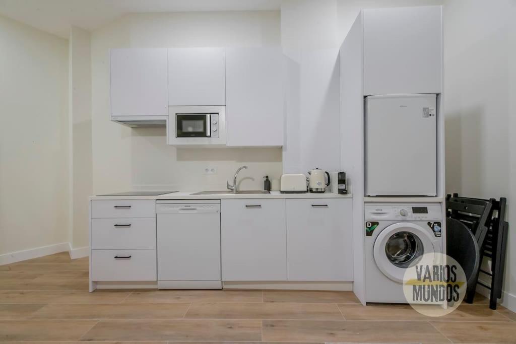 Cool Y Centrico Apt 6Px En Plena Plaza Del Carmen E2 マドリード エクステリア 写真
